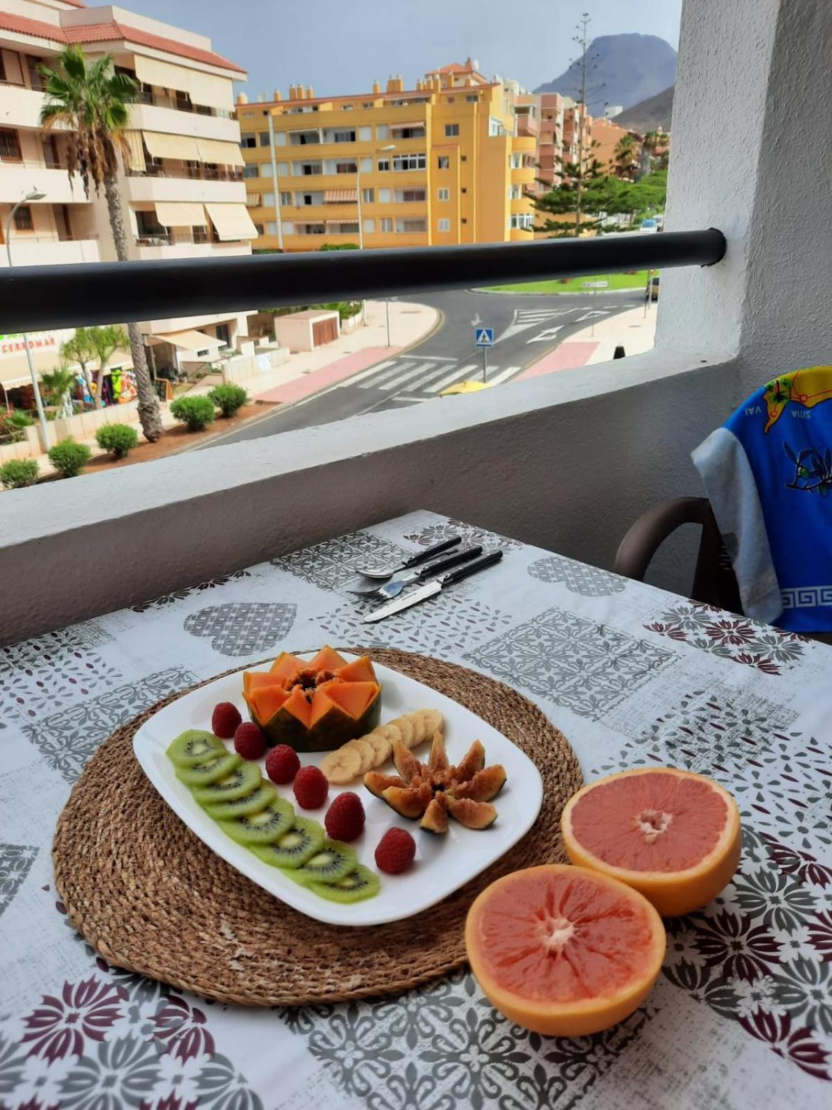 Summerland Beach Лос Кристианос Екстериор снимка